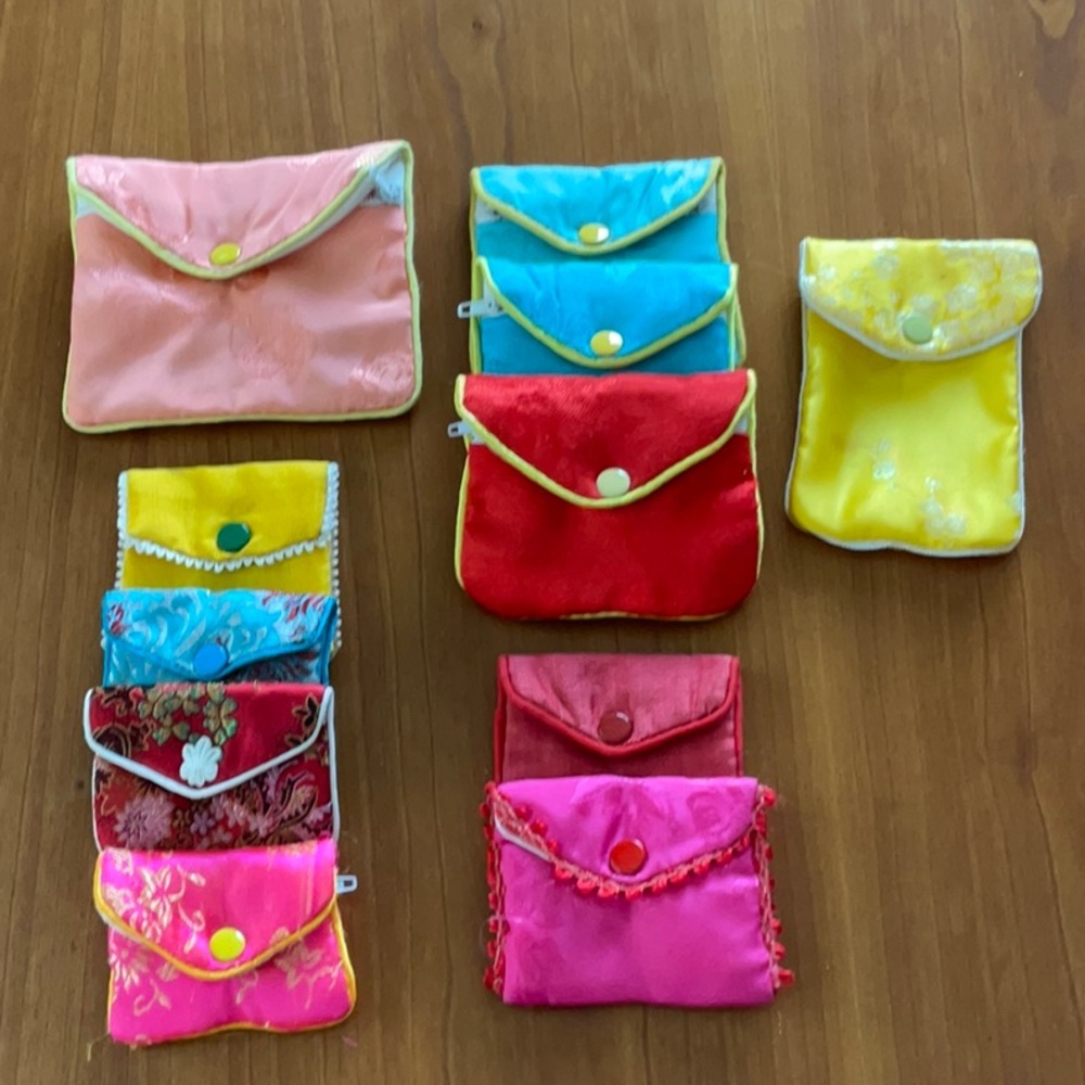 Colorful Fabric Pouch Set - Picture 6 of 6